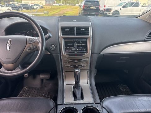 Used 2015 Lincoln MKX FWD w/ Equipment Group 102A image 11