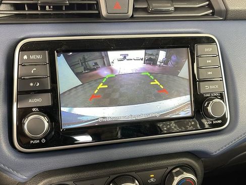 Used 2025 Nissan Versa SV w/ Trunk Package FWD image 22