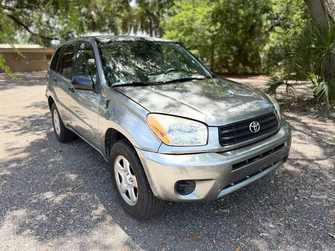 Used 2005 Toyota RAV4 2WD image 3