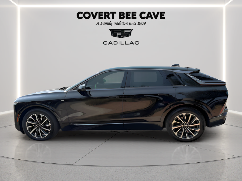 Used 2024 Cadillac Lyriq Sport AWD/4WD image 6