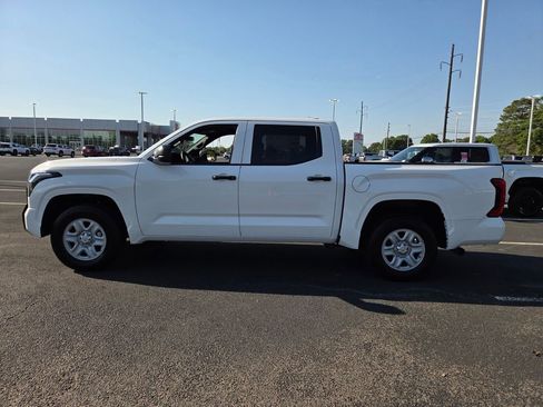 New 2026 Toyota Tundra SR RWD image 4