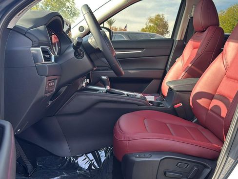 New 2025 MAZDA CX-5 Carbon Edition image 23