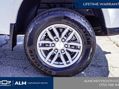 New 2025 Chevrolet Colorado LT w/ Advanced Trailering Package AWD/4WD image 14