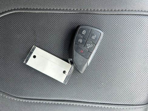 Used 2023 Chevrolet Silverado 1500 LTZ image 33