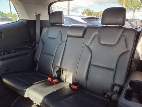 Used 2025 Kia Telluride S FWD image 23