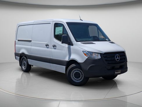 New 2026 Mercedes-Benz Sprinter 2500 image 12