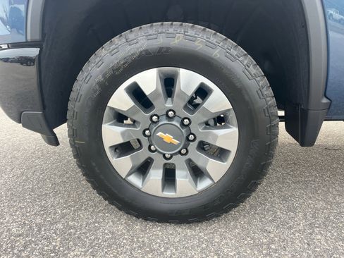 New 2026 Chevrolet Silverado 2500 Custom w/ Z71 Off-Road Package image 33