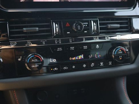 New 2026 Nissan Pathfinder Rock Creek w/ Rock Creek Premium Package AWD/4WD image 15