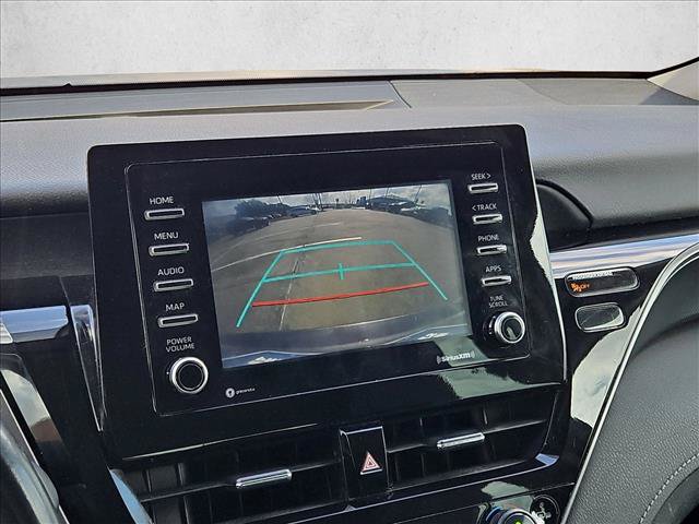 Used 2022 Toyota Camry SE FWD image 9