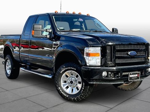 Used 2008 Ford F350 XLT image 3
