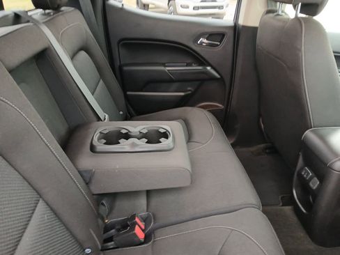 Used 2018 Chevrolet Colorado LT w/ LT Convenience Package AWD/4WD image 57
