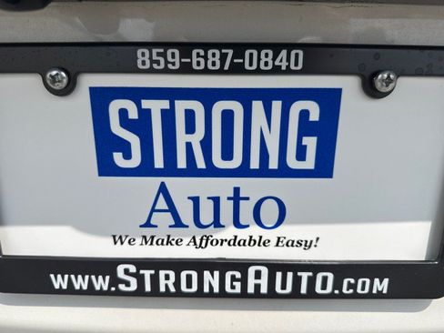 Used 2023 Honda Odyssey Sport image 17