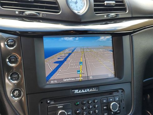 Used 2016 Maserati GranTurismo Sport image 26