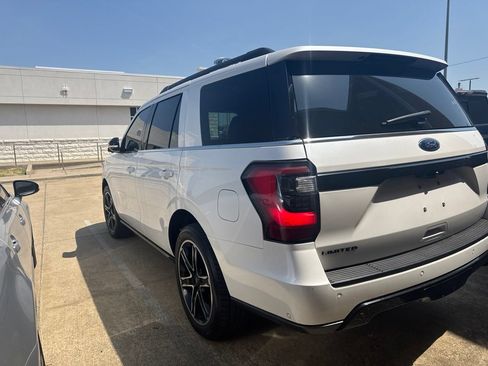 Used 2019 Ford Expedition Limited w/ Equipment Group 303A RWD image 7
