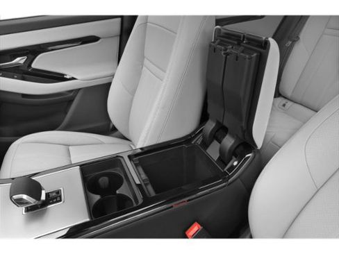 Used 2025 Land Rover Range Rover Evoque S image 14