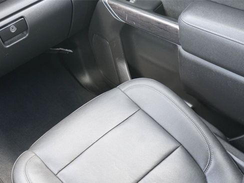 Used 2021 Chevrolet Silverado 1500 LTZ w/ Safety Package II RWD image 26