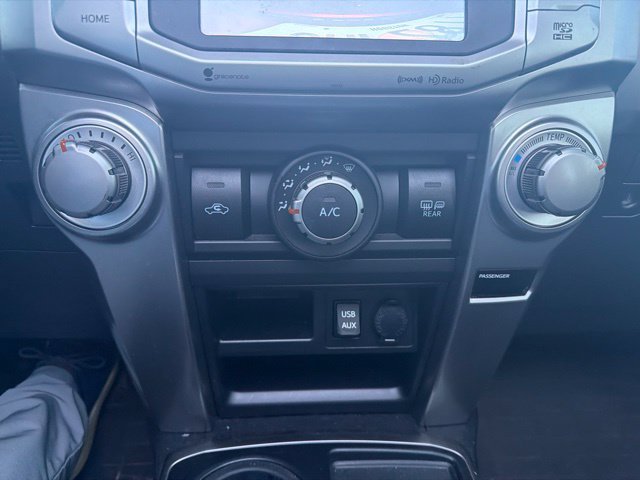 Used 2016 Toyota 4Runner SR5 Premium RWD image 21