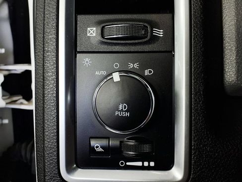 Used 2019 RAM 1500 Lone Star RWD image 24