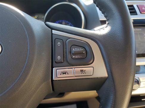 Used 2016 Subaru Legacy 2.5i Limited image 22