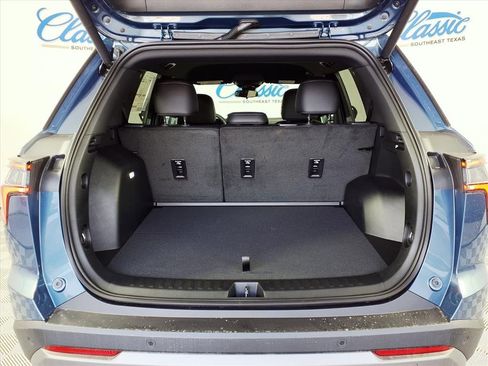 New 2026 Chevrolet Equinox LT image 18