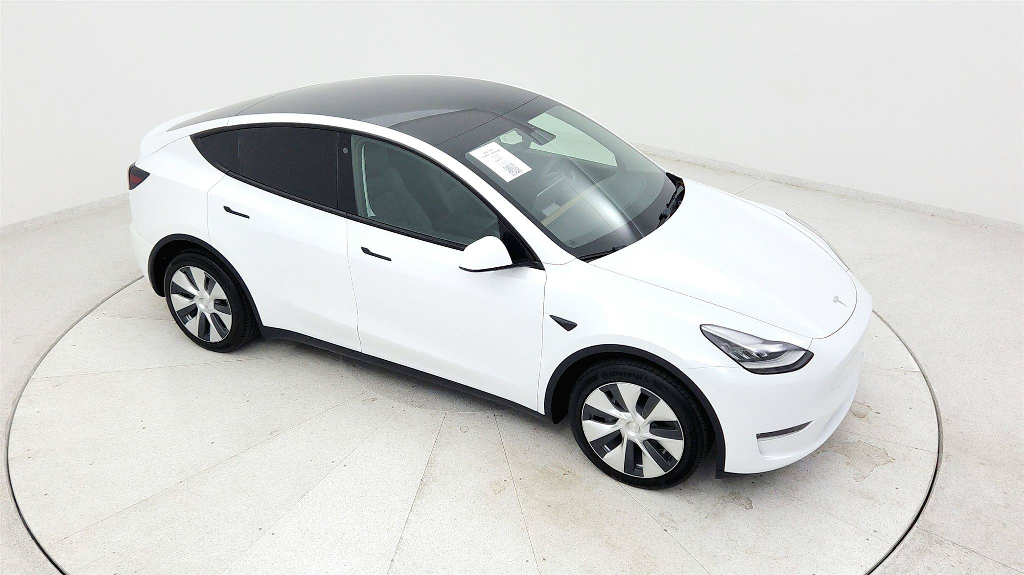 Used 2022 Tesla Model Y Long Range AWD/4WD image 36