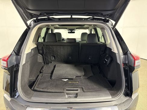 Certified 2023 Nissan Rogue SL w/ SL Premium Package image 36