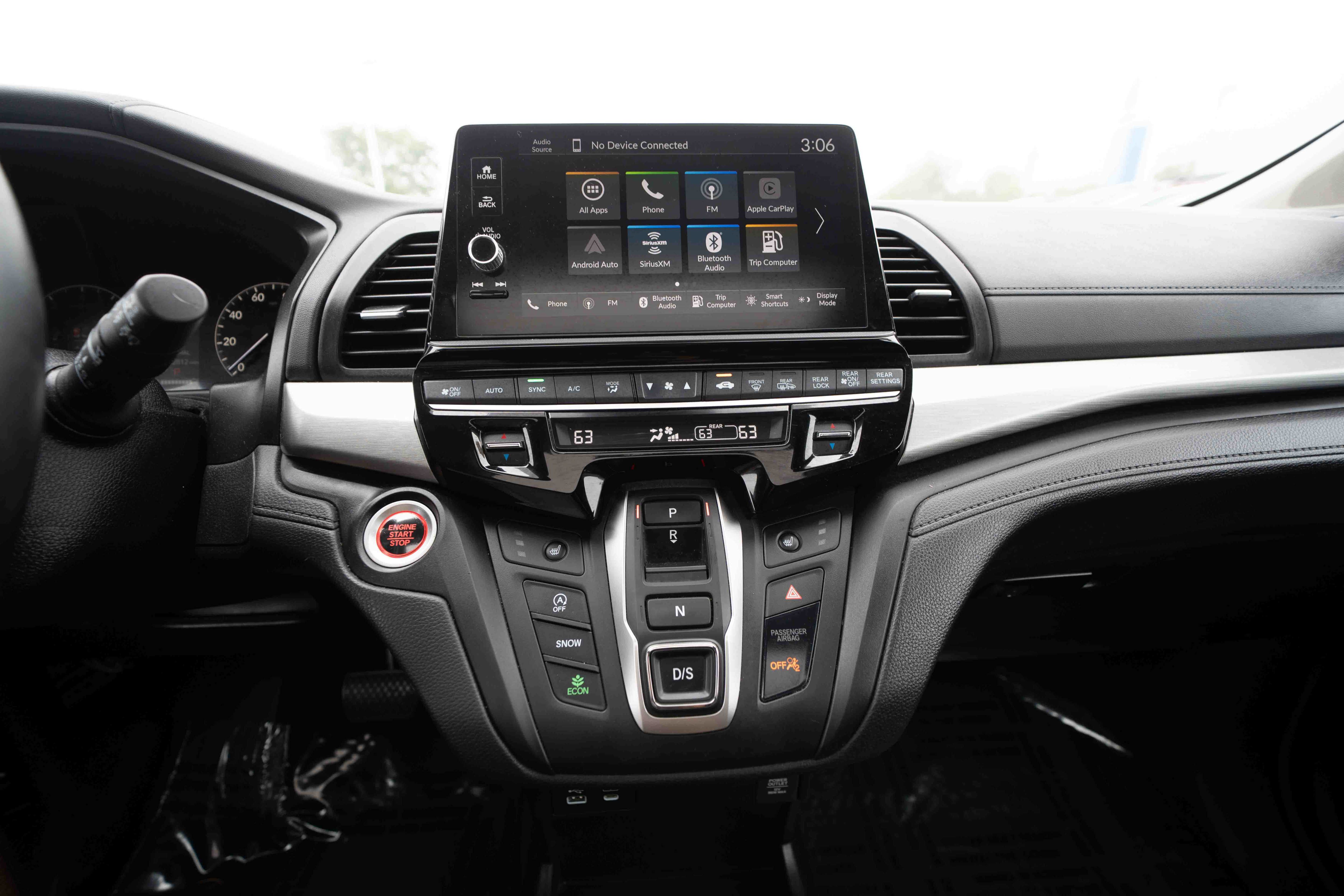 Used 2025 Honda Odyssey EX-L image 17