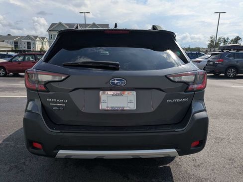 Certified 2024 Subaru Outback Limited AWD/4WD image 5