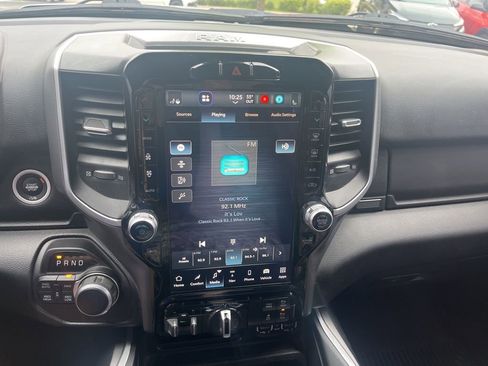 Used 2022 RAM 1500 Big Horn image 9