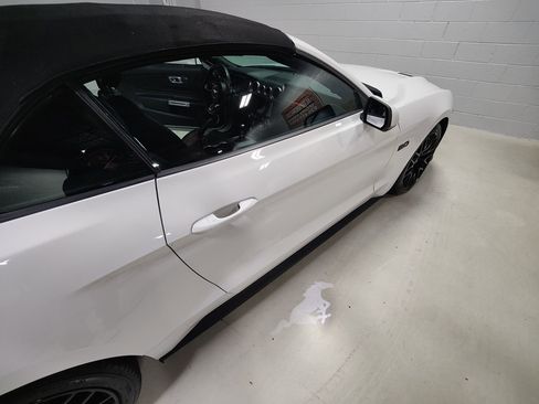 Used 2019 Ford Mustang GT Premium w/ GT Performance Package image 11