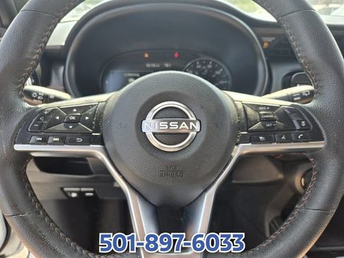 Used 2024 Nissan Kicks SR FWD image 25