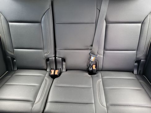 Used 2021 Chevrolet Tahoe Premier AWD/4WD image 26