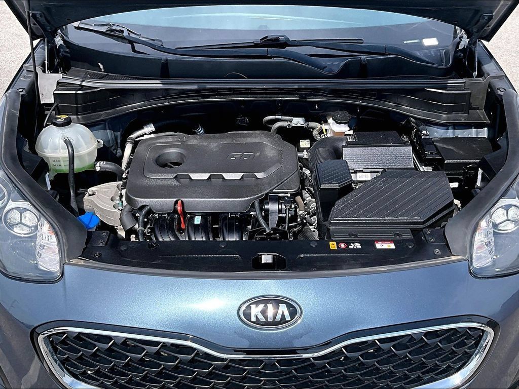 Used 2020 Kia Sportage LX FWD image 11