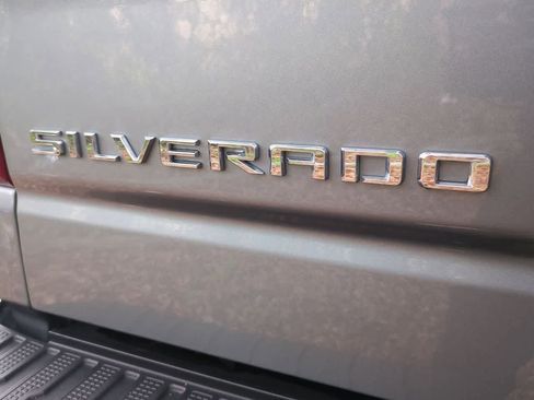 Used 2025 Chevrolet Silverado 1500 Custom Trail Boss AWD/4WD image 13