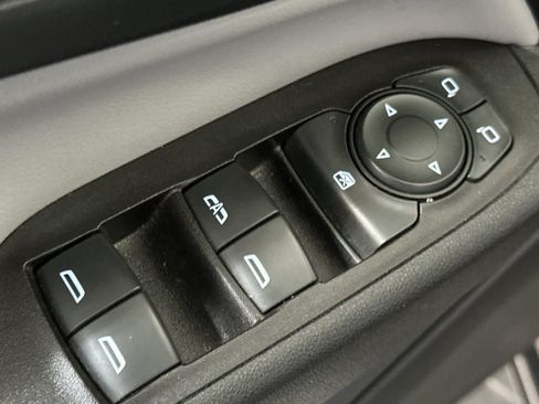 Used 2020 Chevrolet Equinox LS AWD/4WD image 14