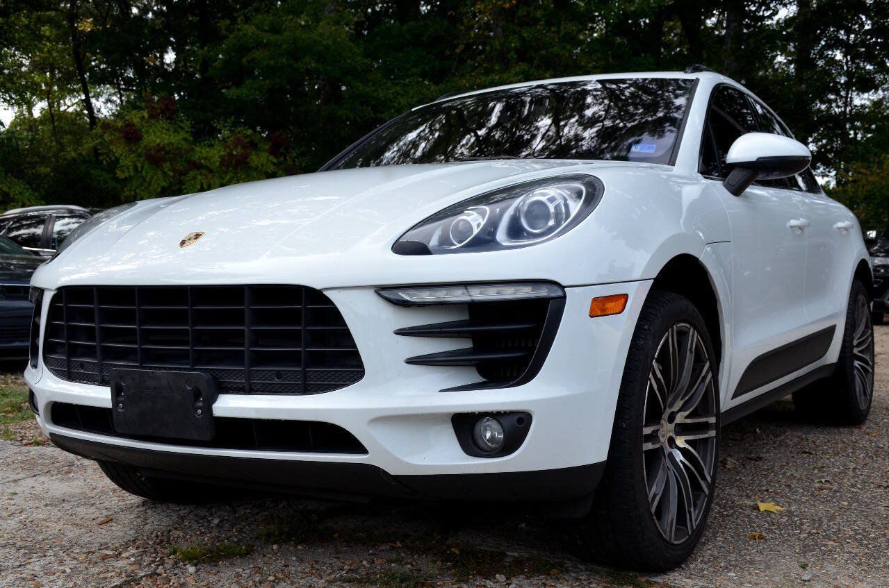 Used 2017 Porsche Macan S AWD/4WD image 2