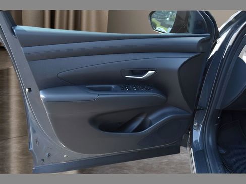 New 2025 Hyundai Tucson SEL image 16