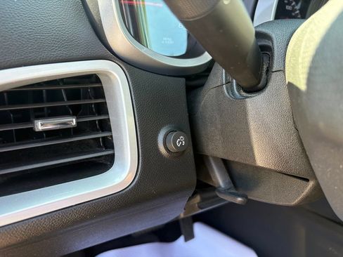 Used 2016 Chevrolet Equinox LT FWD image 16