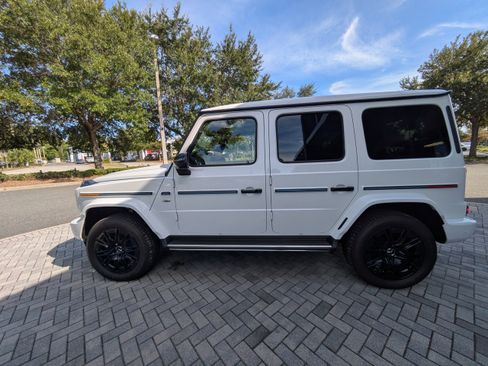 New 2025 Mercedes-Benz G 580 w/ EQ Technology image 9
