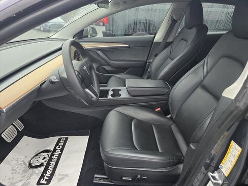 Used 2023 Tesla Model 3 Performance image 8