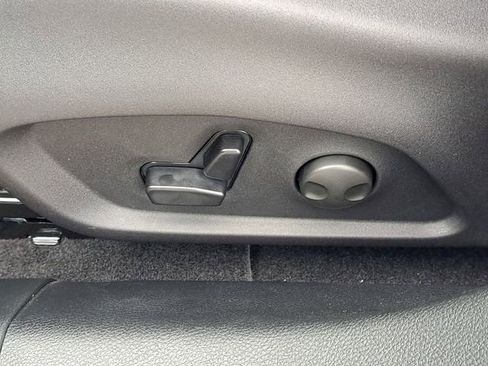 New 2026 Jeep Compass Limited image 6