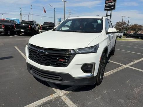 Used 2023 Chevrolet Traverse RS AWD/4WD image 3