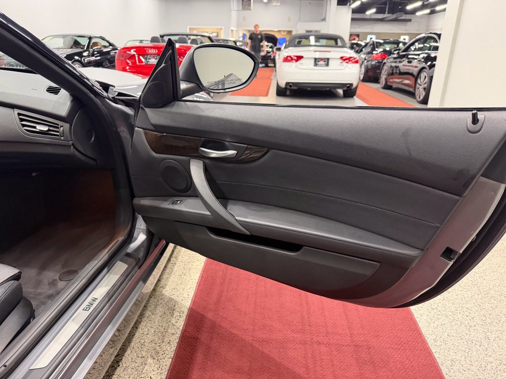 Used 2012 BMW Z4 sDrive35i RWD image 35