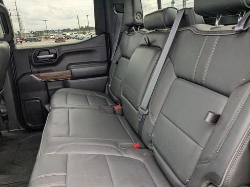 Used 2020 Chevrolet Silverado 1500 High Country w/ Technology Package image 13