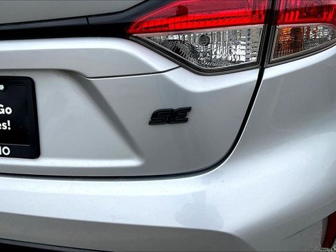 Used 2023 Toyota Corolla SE FWD image 25