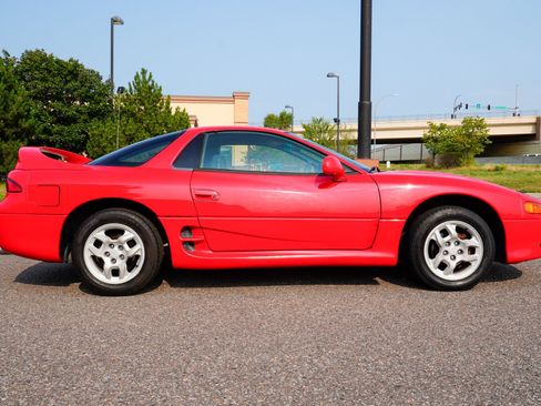 Used 1998 Mitsubishi 3000GT FWD image 2