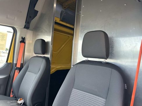 Used 2021 Ford Transit 250 148 High Roof Extended w/ Parcel Delivery Package RWD image 30