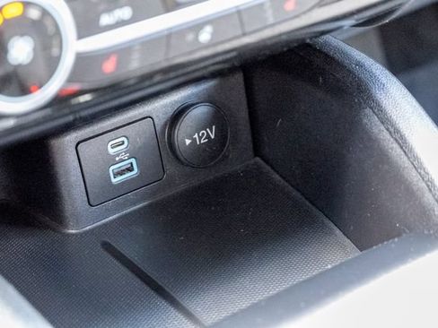 Used 2022 Ford Escape SE w/ Cold Weather Package AWD/4WD image 35