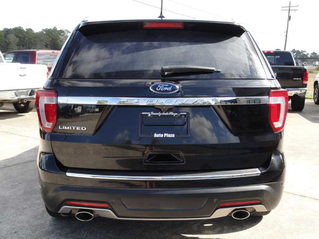 Used 2018 Ford Explorer Limited FWD image 4