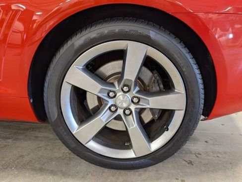 Used 2010 Chevrolet Camaro SS w/ RS Package image 16